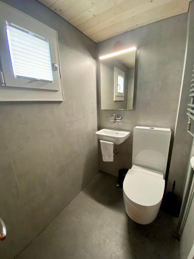 Chalet Egglen "Typical Swiss House, Best Views, Private Jacuzzi" Sigriswil Buitenkant foto
