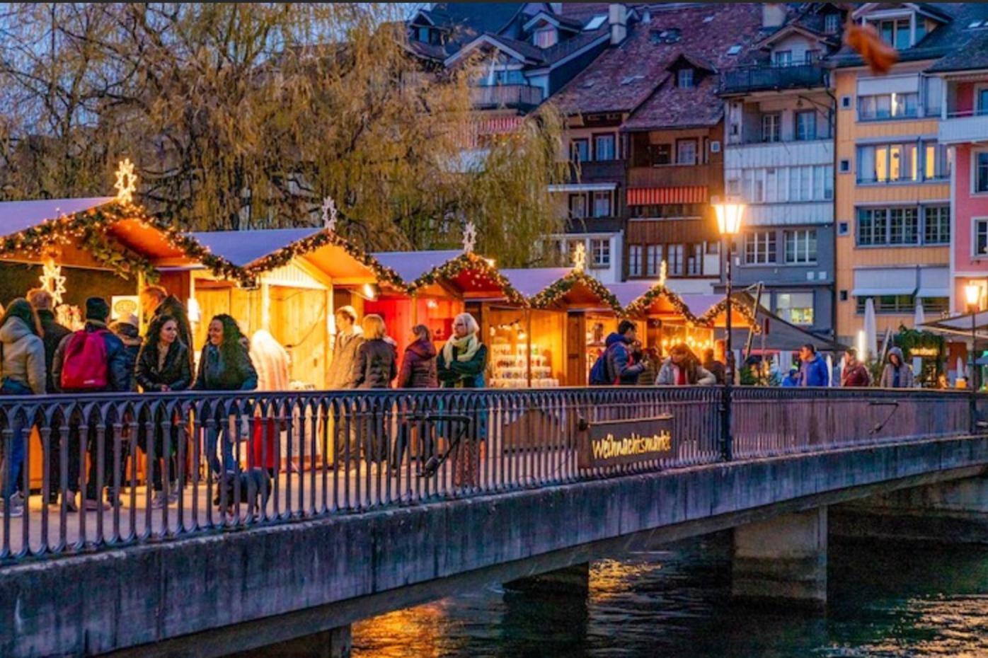 Chalet Egglen "Typical Swiss House, Best Views, Private Jacuzzi" Sigriswil Buitenkant foto